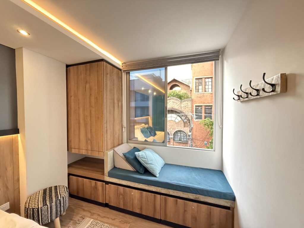 apartamento estilo industrial en el peñon, Cali, zona de lectura con vista